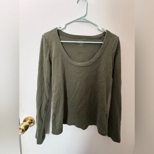 Old Navy Sage Long Sleeve Tee